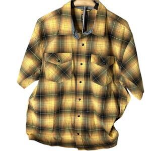 Noble Outfitters Mens sz xl Fullflexx Short Sleeve snap shirt